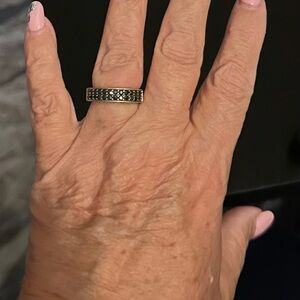 Elegant Sterling Silver Marcasite Band Ring